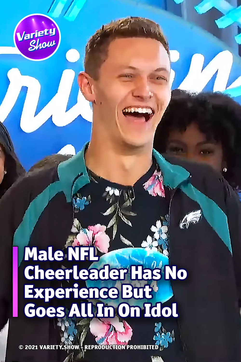 Male NFL Cheerleader Has No Experience But Goes All In On Idol