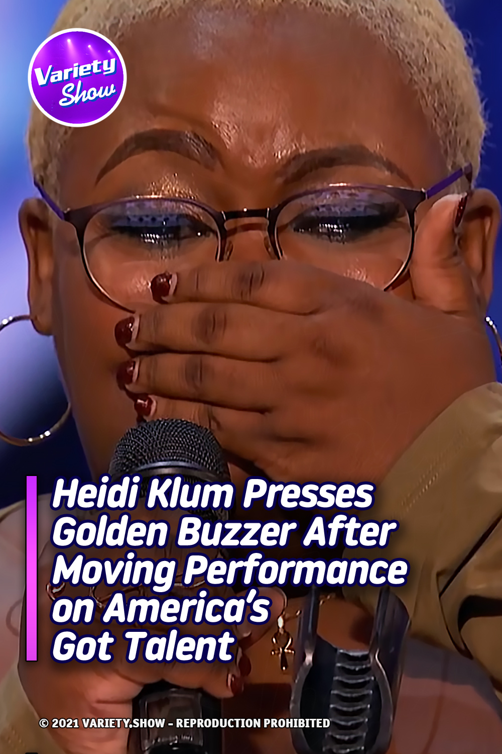 Heidi Klum Presses Golden Buzzer After Moving Performance on America’s Got Talent