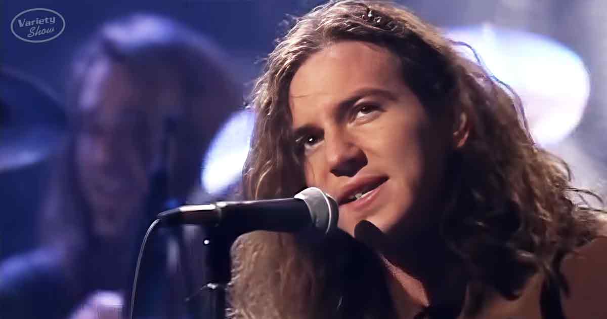 OG Pearl Jam’s 1992 MTV Unplugged performance that defined an era ...