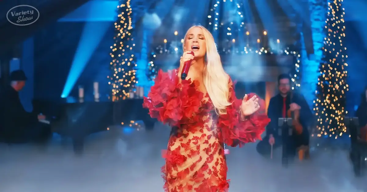 OG Carrie Underwood’s ‘O Holy Night’ sparks a heavenly Christmas glow